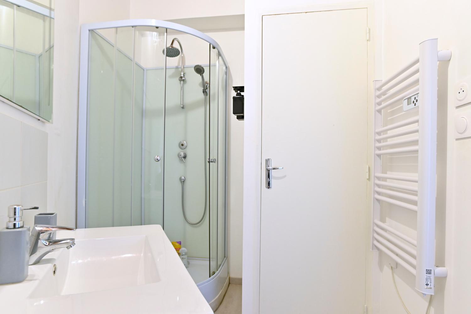 Spacieux T2 - Proche Centre - Confort Et Serenite Сен-Кантен Екстер'єр фото